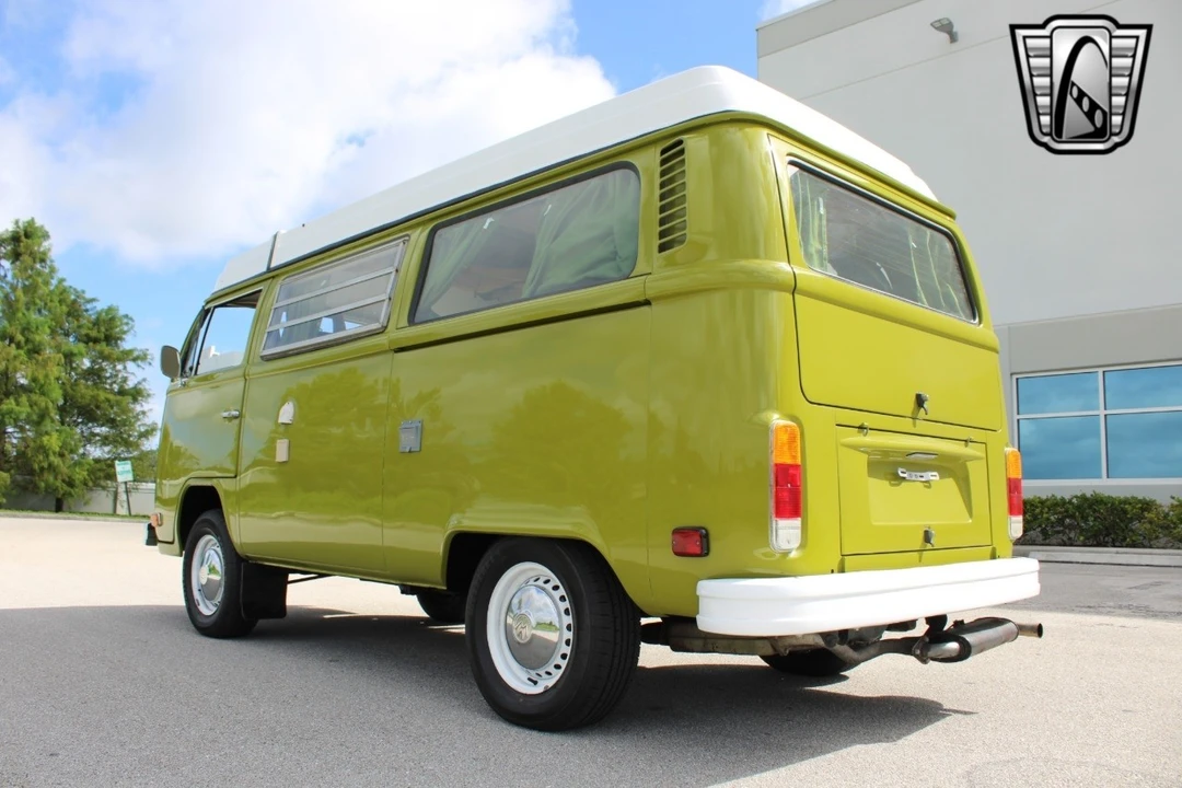 1977 Volkswagen Bay-Window Camper - Image 9 of 12