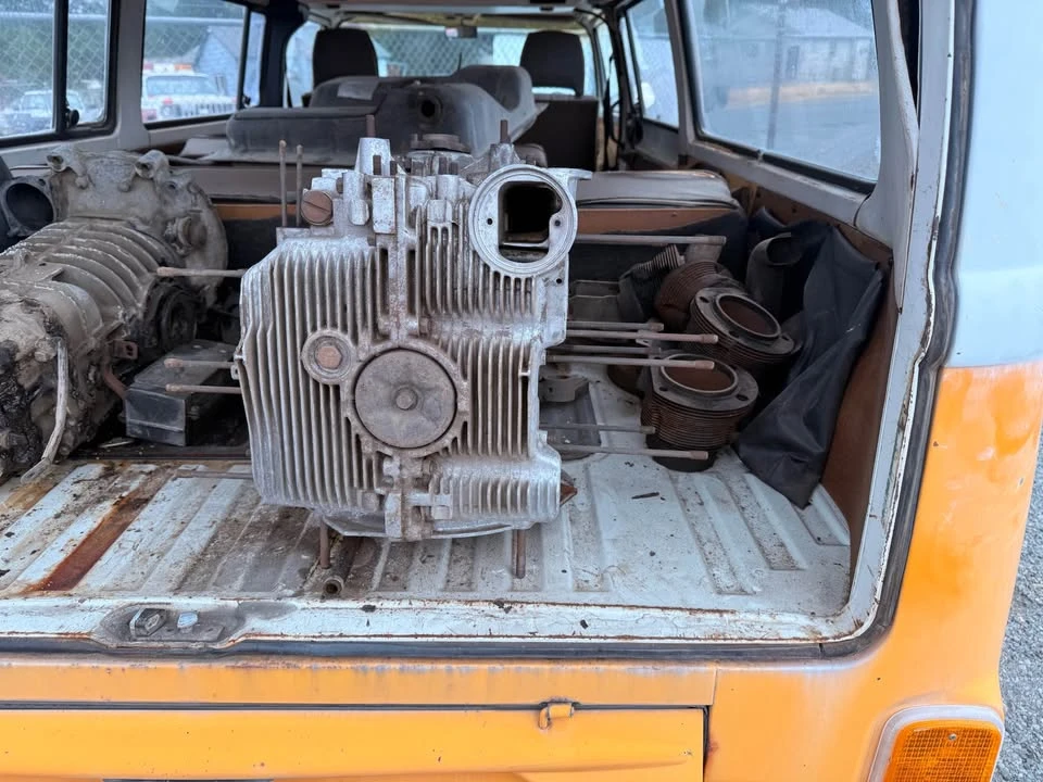 1977 Volkswagen Bay-Window Bus - Image 13 of 13