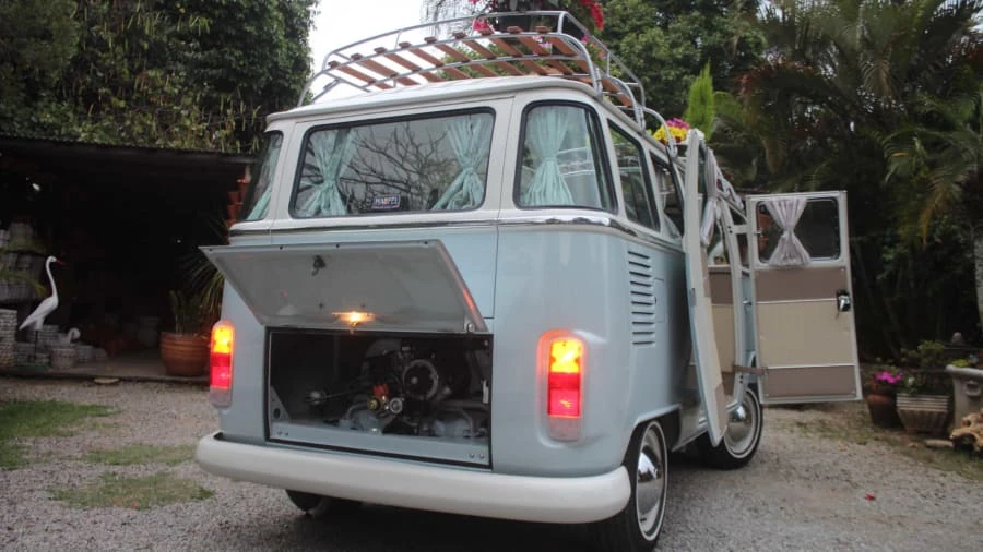 1977 Volkswagen Bay-Window Bus - Image 5 of 16