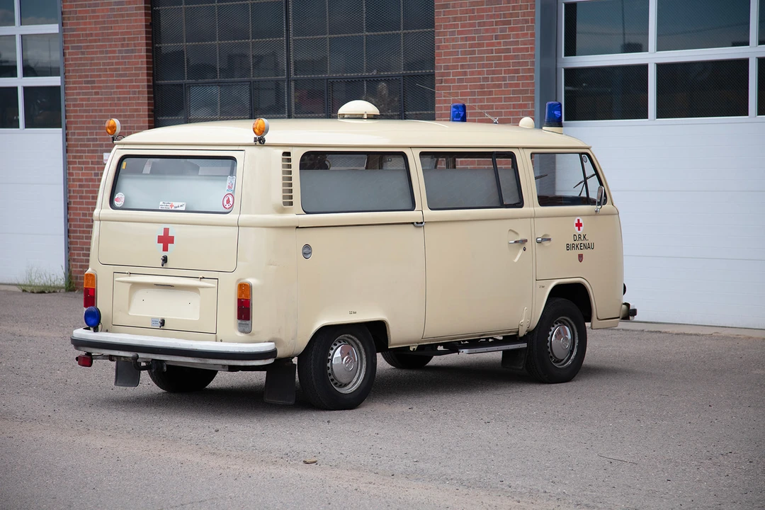 1977 Volkswagen Bay-Window Bus - Image 4 of 31