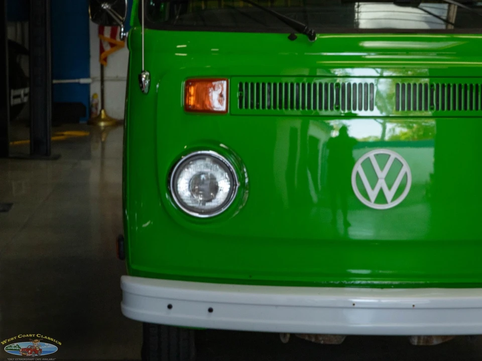 1977 Volkswagen Bay-Window Camper - Image 18 of 21