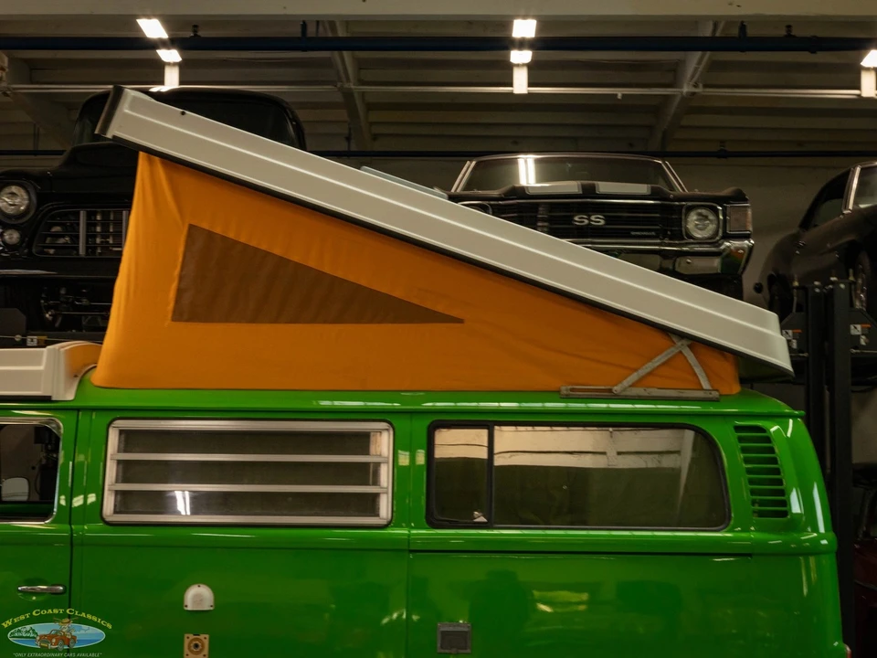 1977 Volkswagen Bay-Window Camper - Image 15 of 21