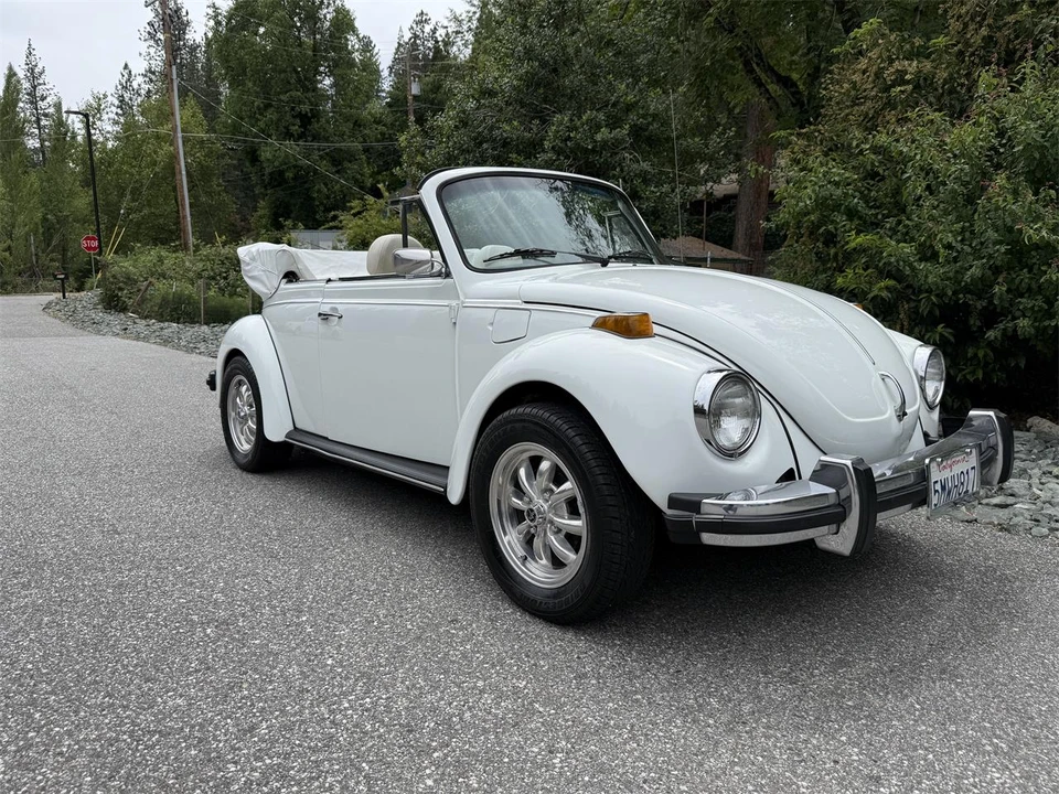 1977 Volkswagen Super Beetle - Image 10 of 31