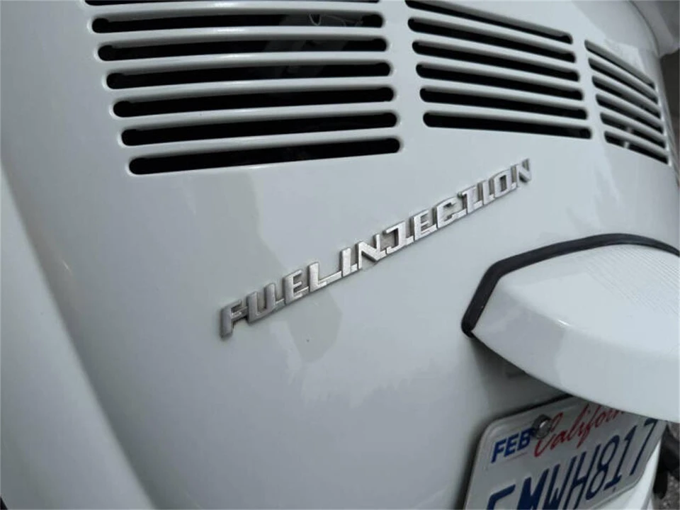 1977 Volkswagen Super Beetle - Image 11 of 26