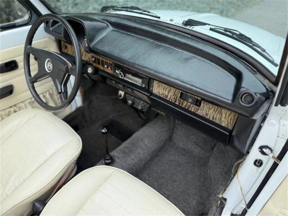 1977 Volkswagen Super Beetle - Image 20 of 26
