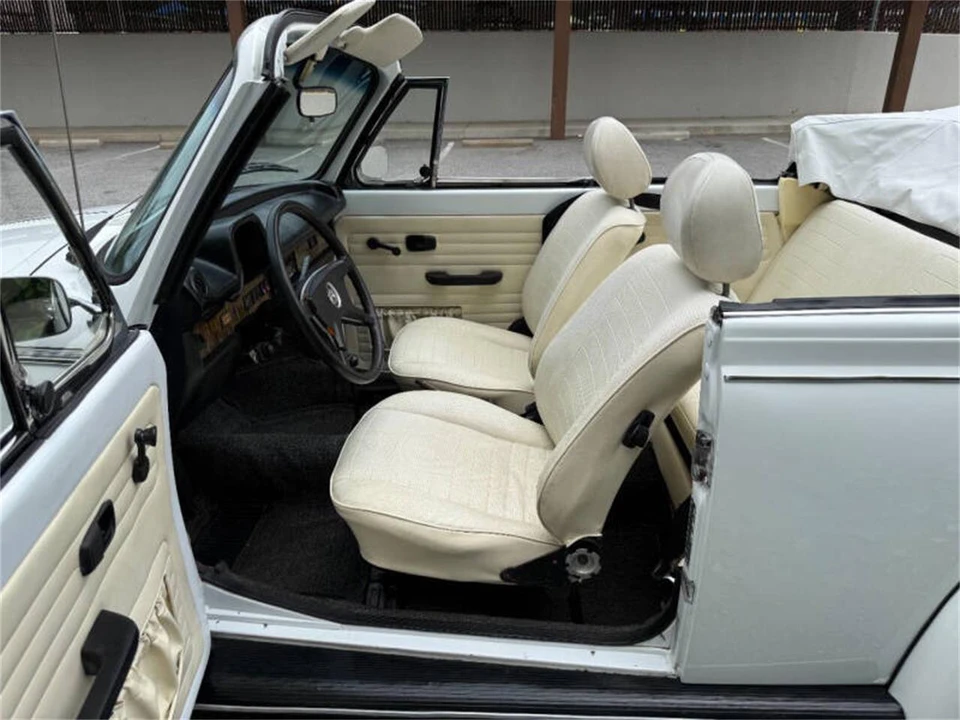1977 Volkswagen Super Beetle - Image 17 of 26