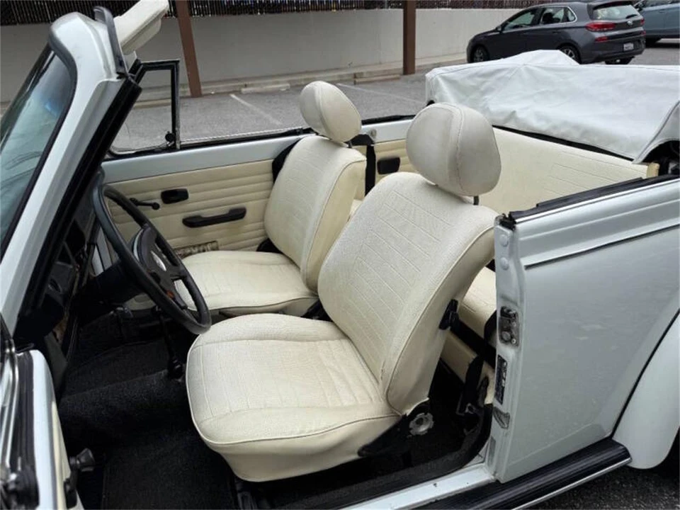 1977 Volkswagen Super Beetle - Image 18 of 26