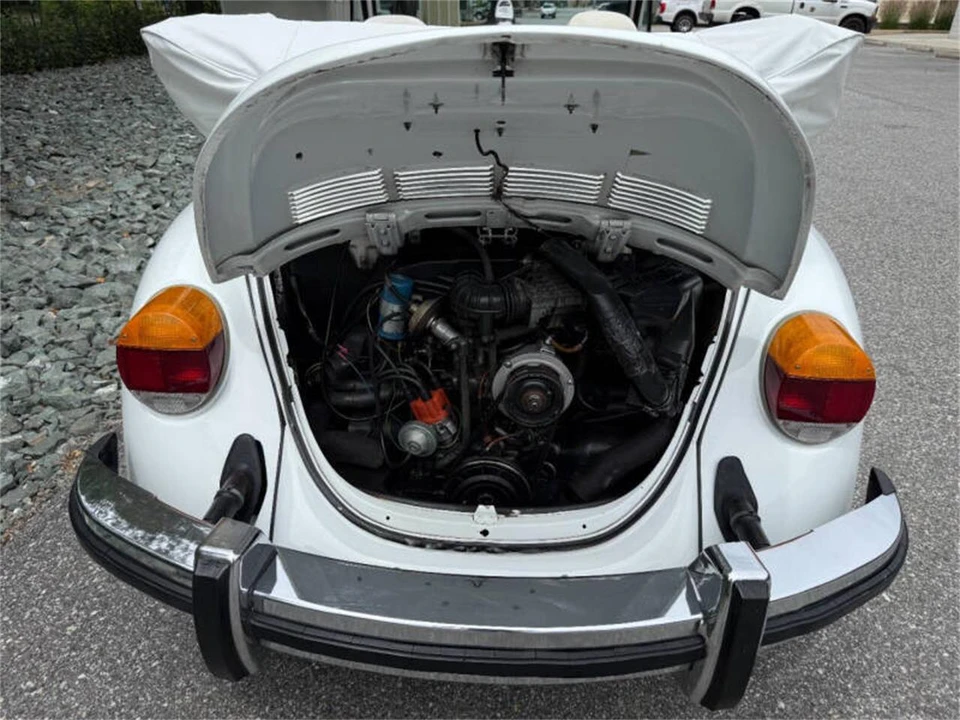 1977 Volkswagen Super Beetle - Image 14 of 26