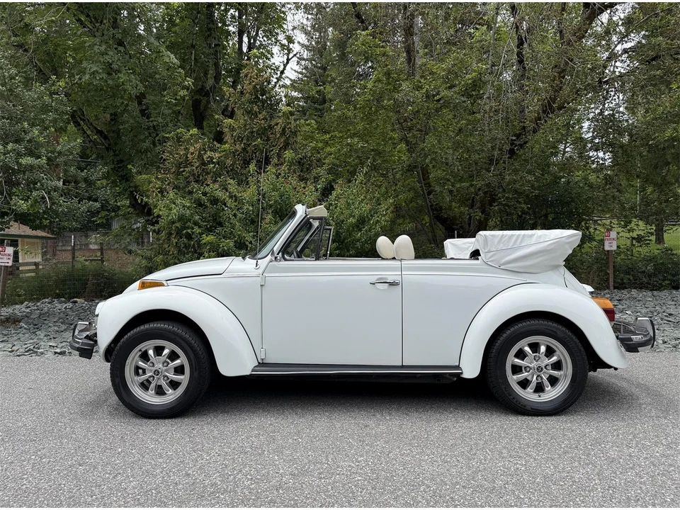 1977 Volkswagen Super Beetle - Image 2 of 31