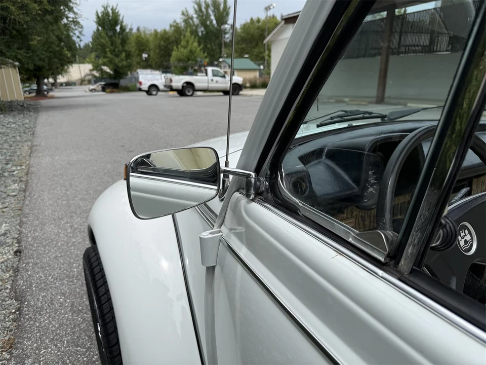 1977 Volkswagen Super Beetle - Image 22 of 31