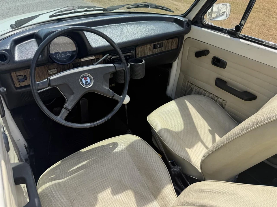 1977 Volkswagen Super Beetle - Image 10 of 14