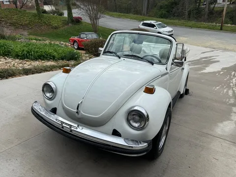 1977 Volkswagen Super Beetle Convertible
