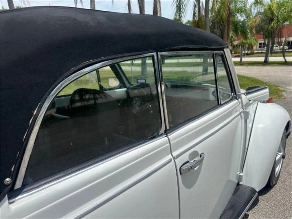 1977 Volkswagen Super Beetle - Image 12 of 29