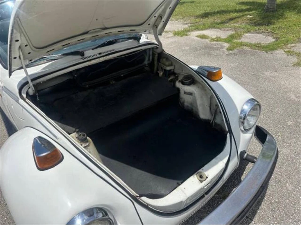1977 Volkswagen Super Beetle - Image 16 of 29