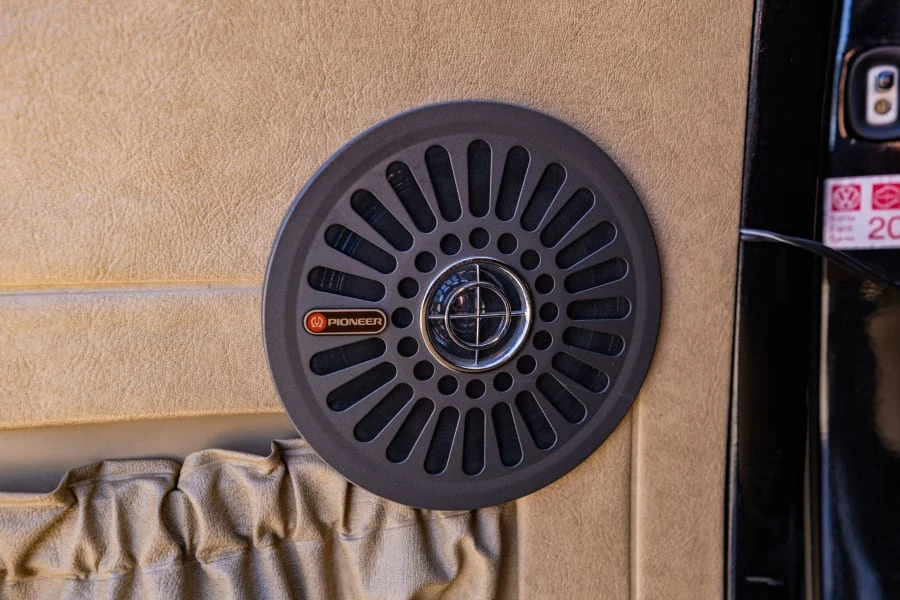 1977 Volkswagen Super Beetle - Image 27 of 31