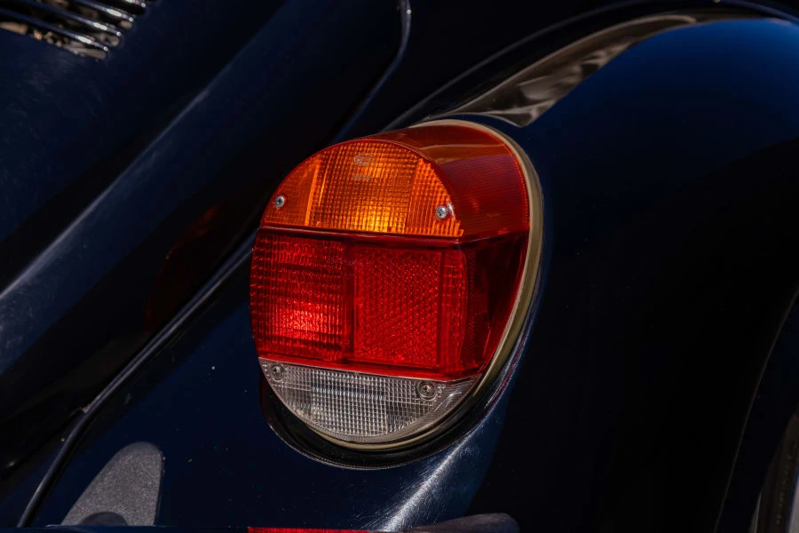 1977 Volkswagen Super Beetle - Image 11 of 31