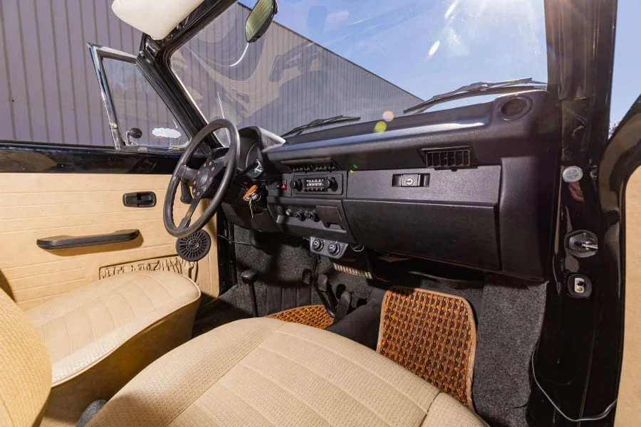 1977 Volkswagen Super Beetle - Image 18 of 31