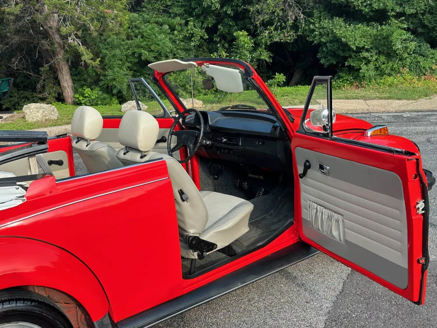 1977 Volkswagen Super Beetle - Image 26 of 31