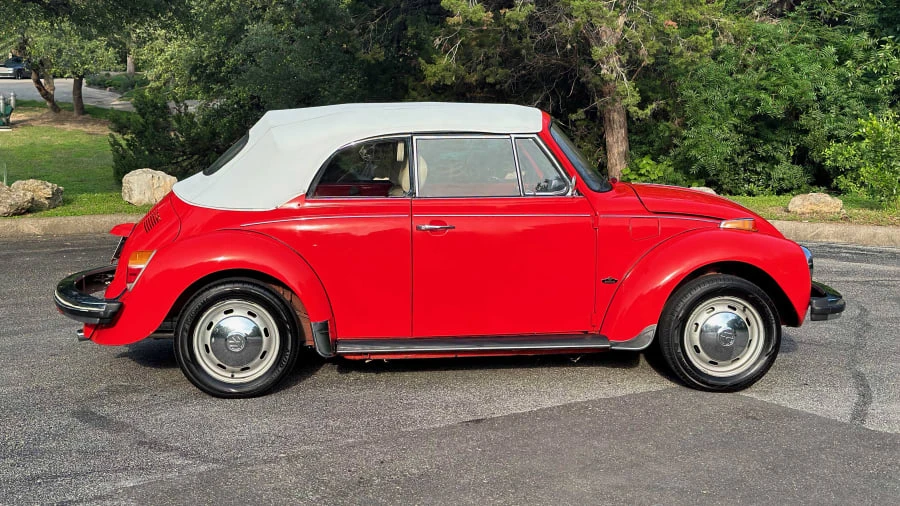 1977 Volkswagen Super Beetle - Image 8 of 31