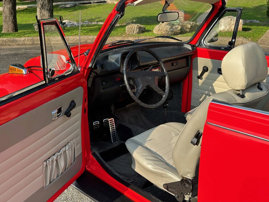1977 Volkswagen Super Beetle - Image 12 of 31