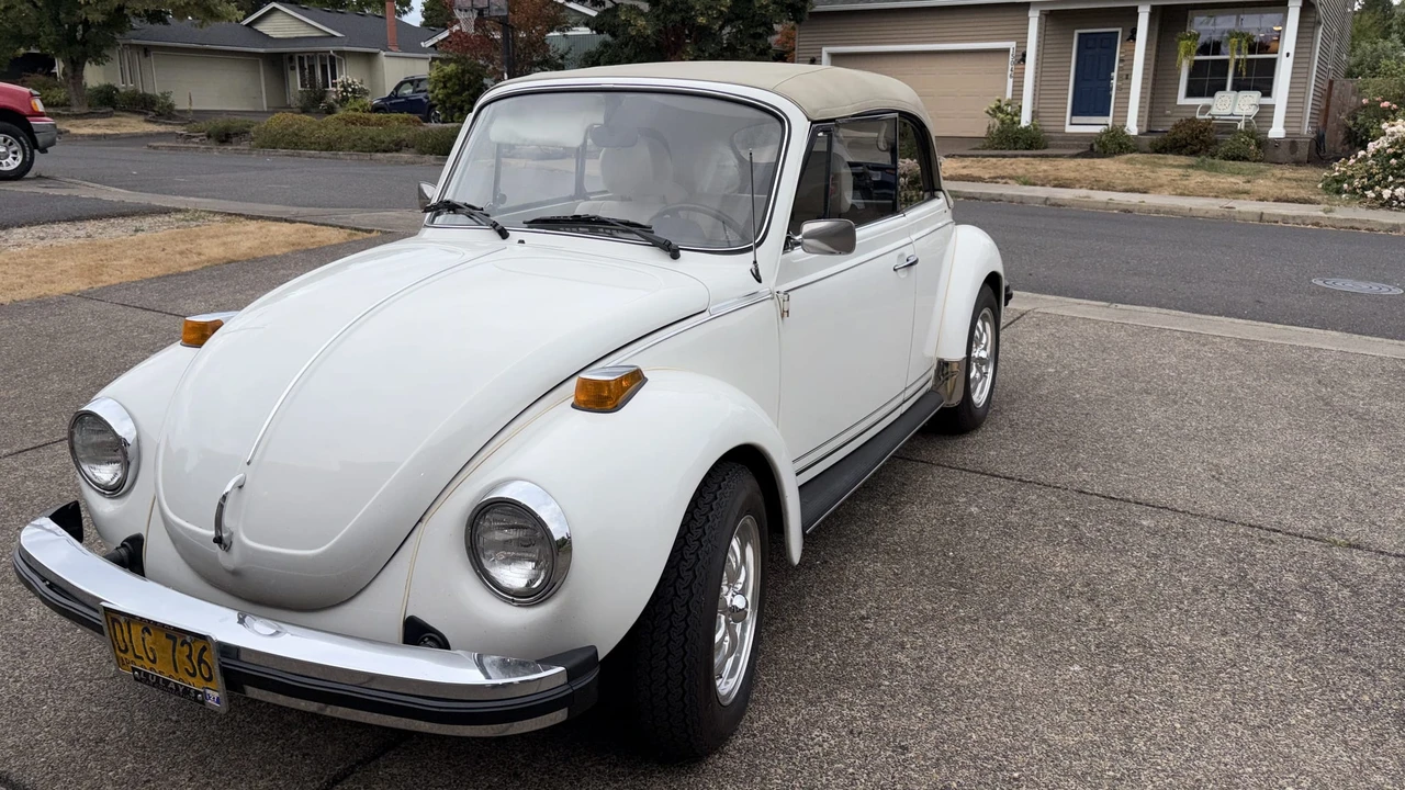 1977 Volkswagen Super Beetle - Image 2 of 31