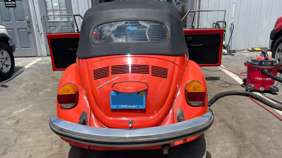 1977 Volkswagen Super Beetle - Image 12 of 22