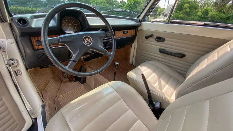 1977 Volkswagen Super Beetle - Image 4 of 13