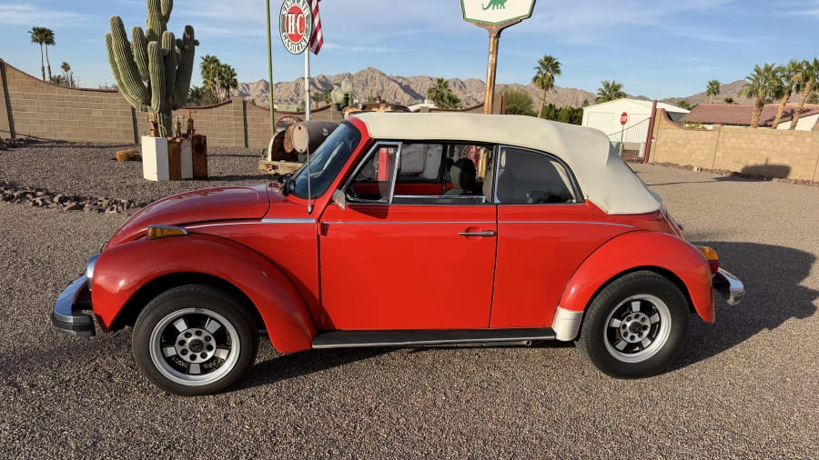 1977 Volkswagen Super Beetle - Image 2 of 5