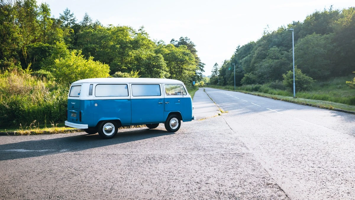 1977 Volkswagen Bay-Window Camper - Image 9 of 30