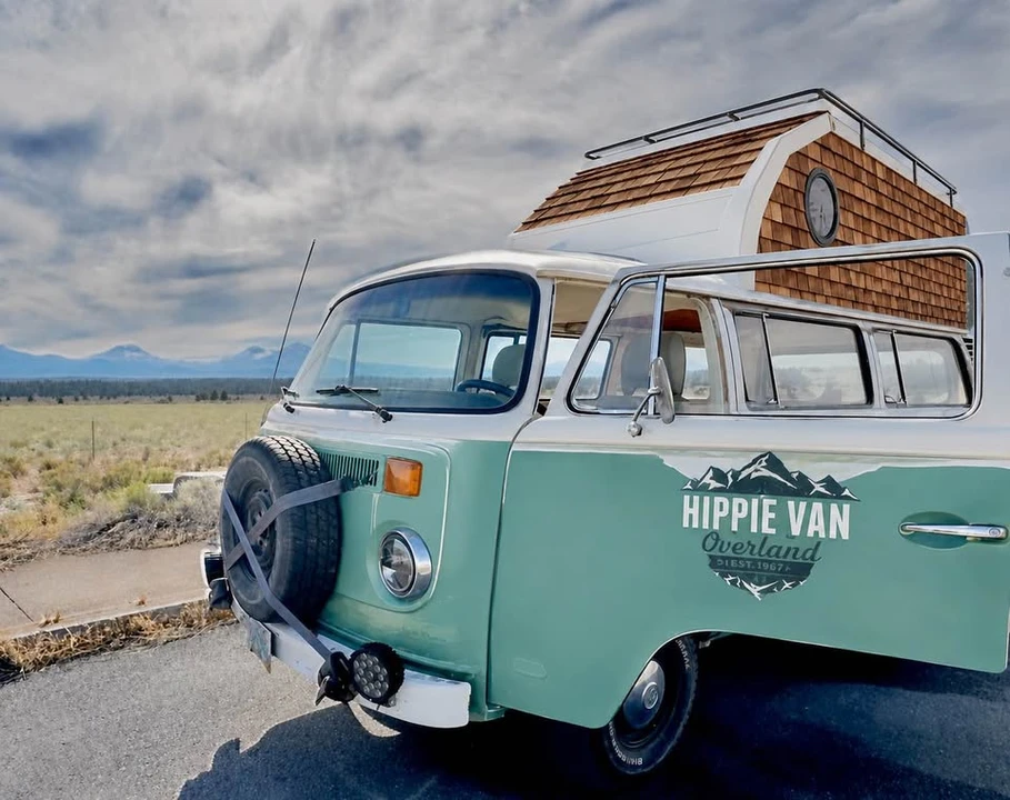 1977 Volkswagen Bay-Window Bus - Image 9 of 9
