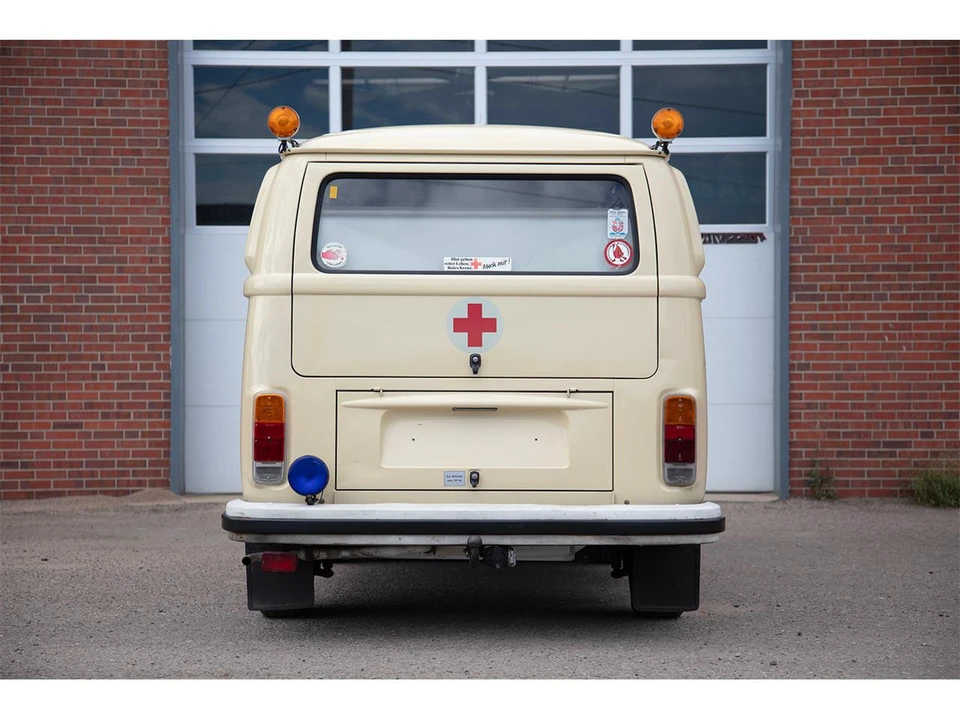 1977 Volkswagen Bay-Window Bus - Image 3 of 31