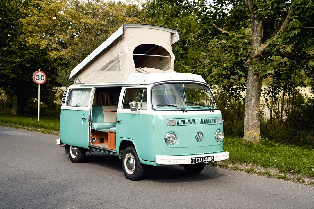 1977 Volkswagen Bay-Window Camper - Image 2 of 30