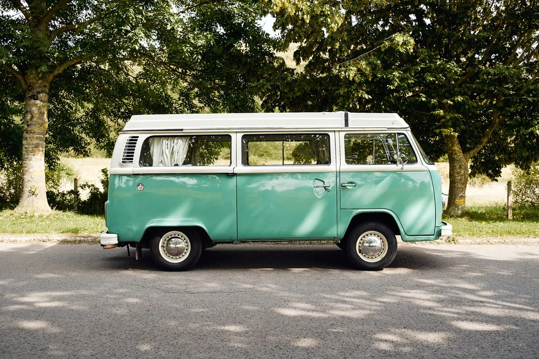 1977 Volkswagen Bay-Window Camper - Image 21 of 30