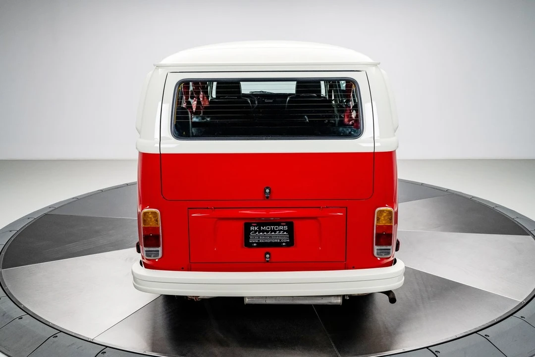 1977 Volkswagen Bay-Window Bus - Image 23 of 31