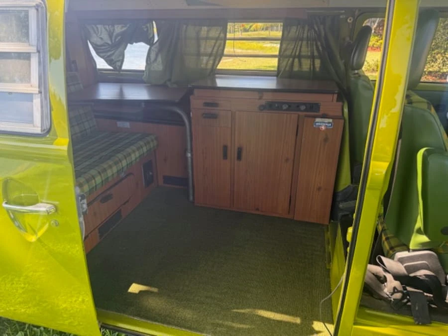 1977 Volkswagen Bay-Window Camper - Image 16 of 31