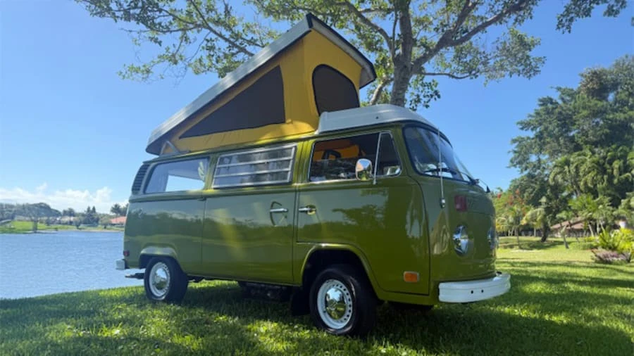 1977 Volkswagen Bay-Window Camper - Image 9 of 31