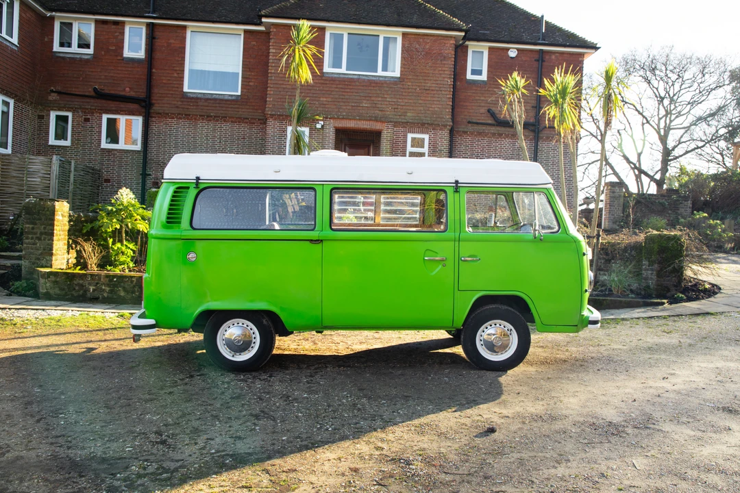 1977 Volkswagen Bay-Window Camper - Image 12 of 31