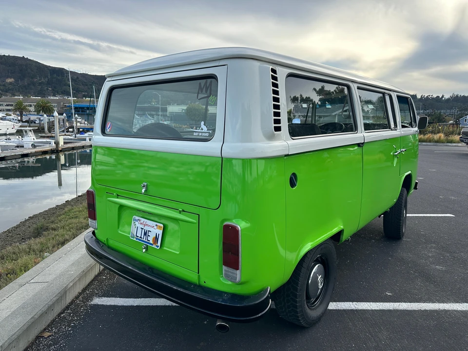 1977 Volkswagen Bay-Window Bus - Image 23 of 31