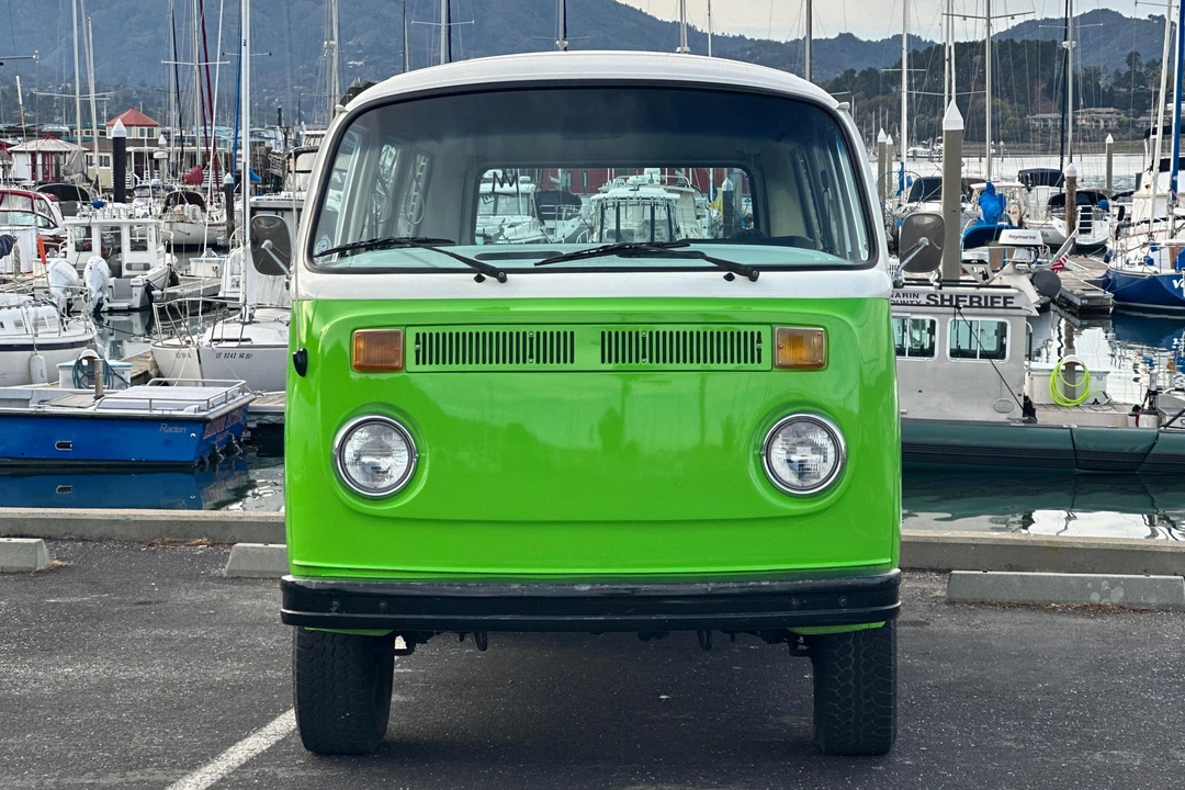 1977 Volkswagen Bay-Window Bus - Image 2 of 31