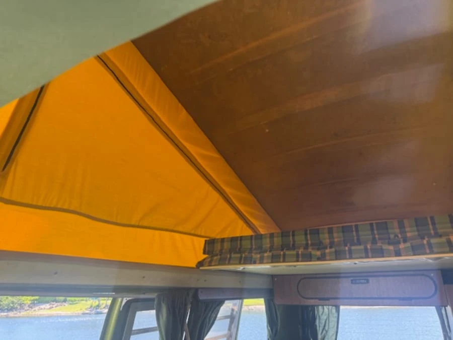 1977 Volkswagen Bay-Window Camper - Image 26 of 31
