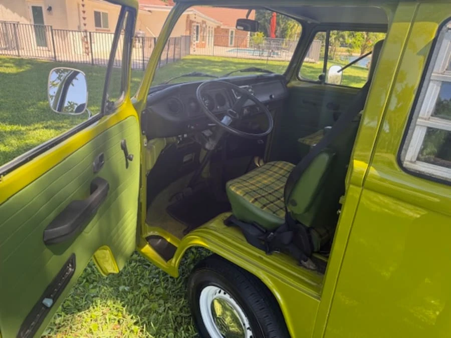 1977 Volkswagen Bay-Window Camper - Image 15 of 31