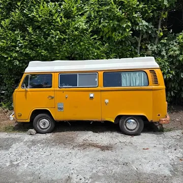 1977 Volkswagen Bus Camper