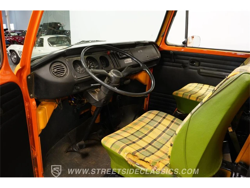 1977 Volkswagen Bay-Window Camper - Image 2 of 31