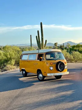 1977 Volkswagen Westfalia Camper Bus