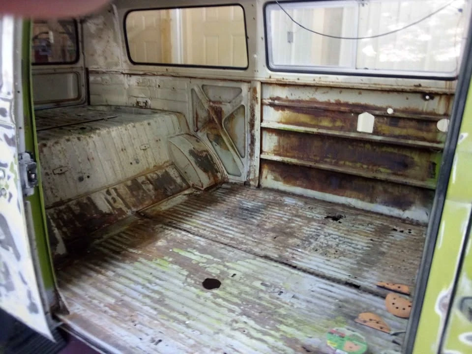 1977 Volkswagen Bay-Window Bus - Image 6 of 7