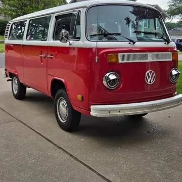 1977 Volkswagen T2 Transporter
