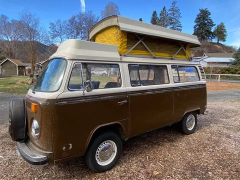1977 Volkswagen Camper Bus