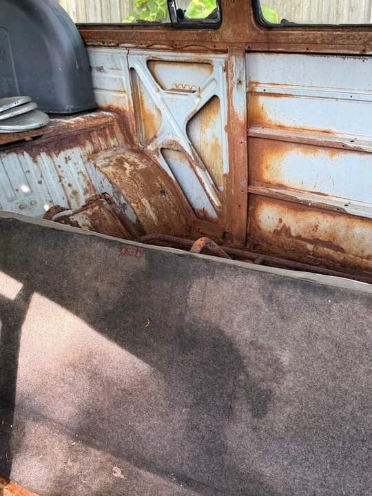 1977 Volkswagen Bay-Window Bus - Image 3 of 7
