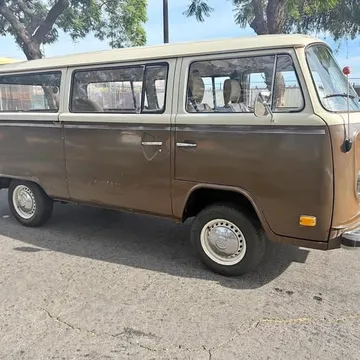 1977 Volkswagen Bus