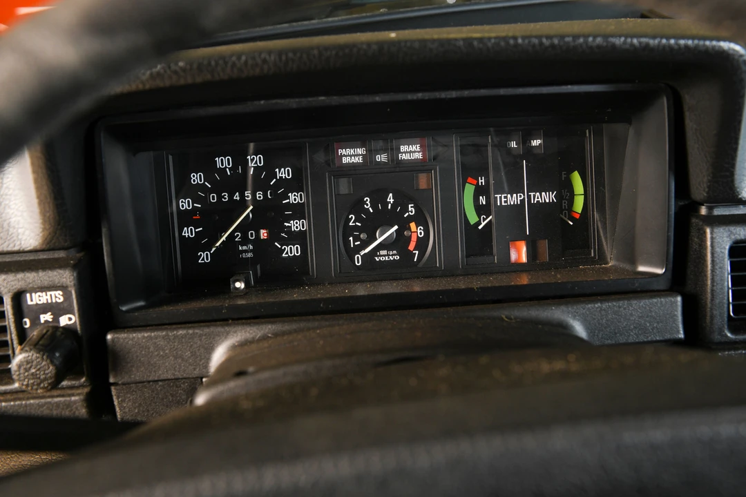 1977 Volvo 264 - Image 16 of 31
